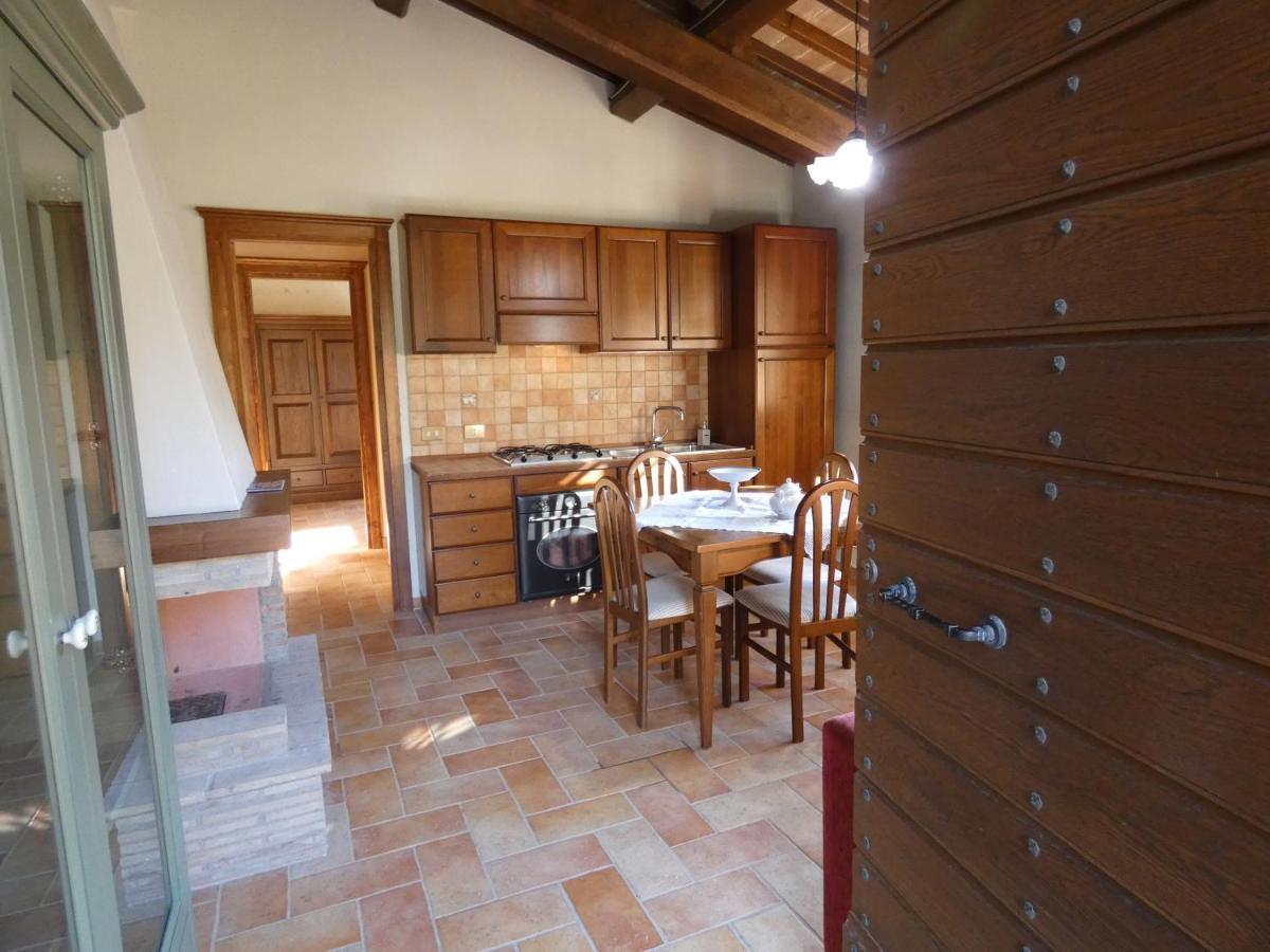 Scappo In Umbria, La Vallata パッラーノ エクステリア 写真